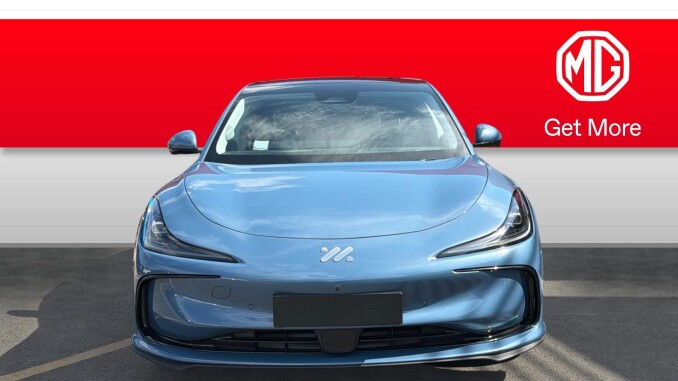 MG IM5 553kW Performance 100kWh 5dr Auto Electric Hatchback - Image 3